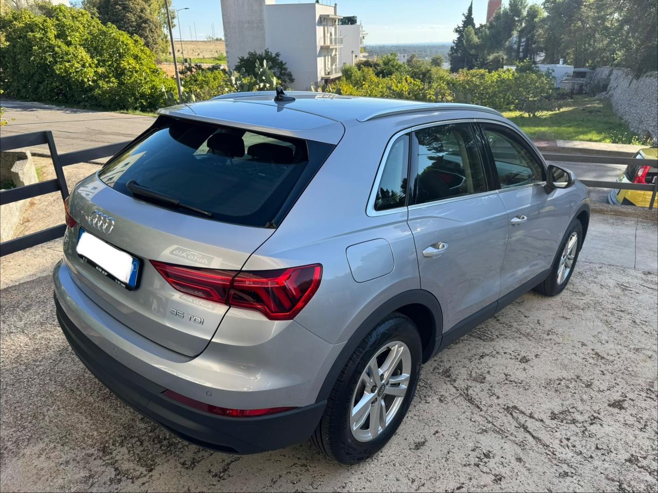 Audi Q3 2.0 TDI - FARI MATRIX - 2019