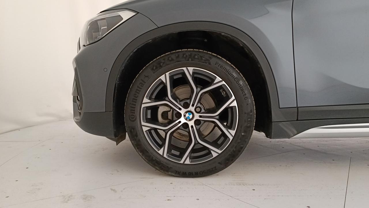 BMW X1 F48 2019 - X1 sdrive16d xLine auto