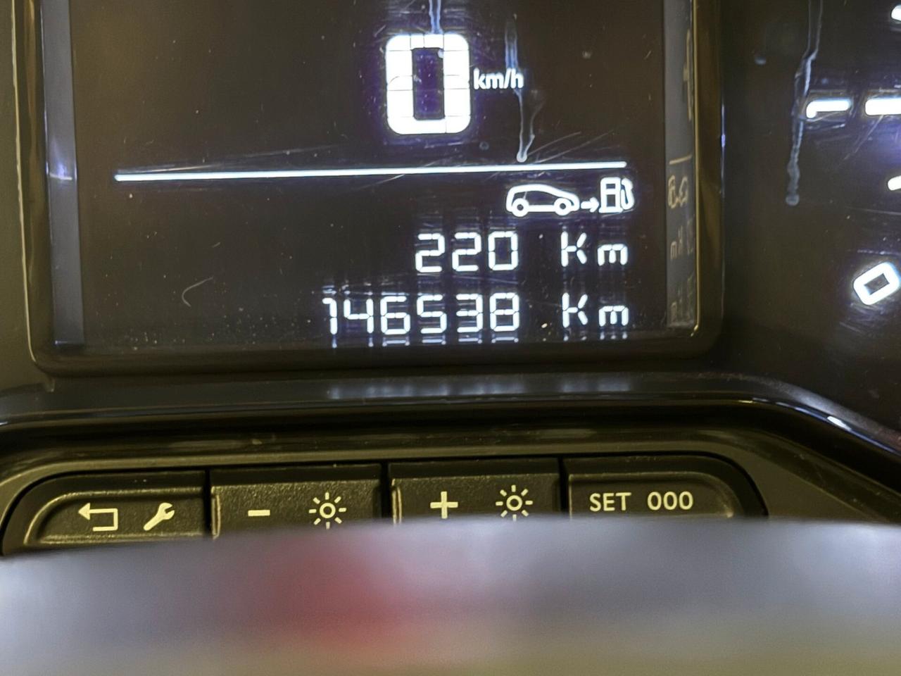 Citroen C3 1600cc BlueHDi 75cv Allestimento Shine