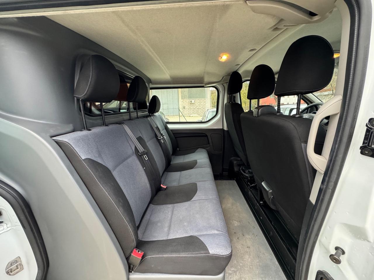 Opel Vivaro 1.6 CDTI 120Cv 6 Posti Autocarro