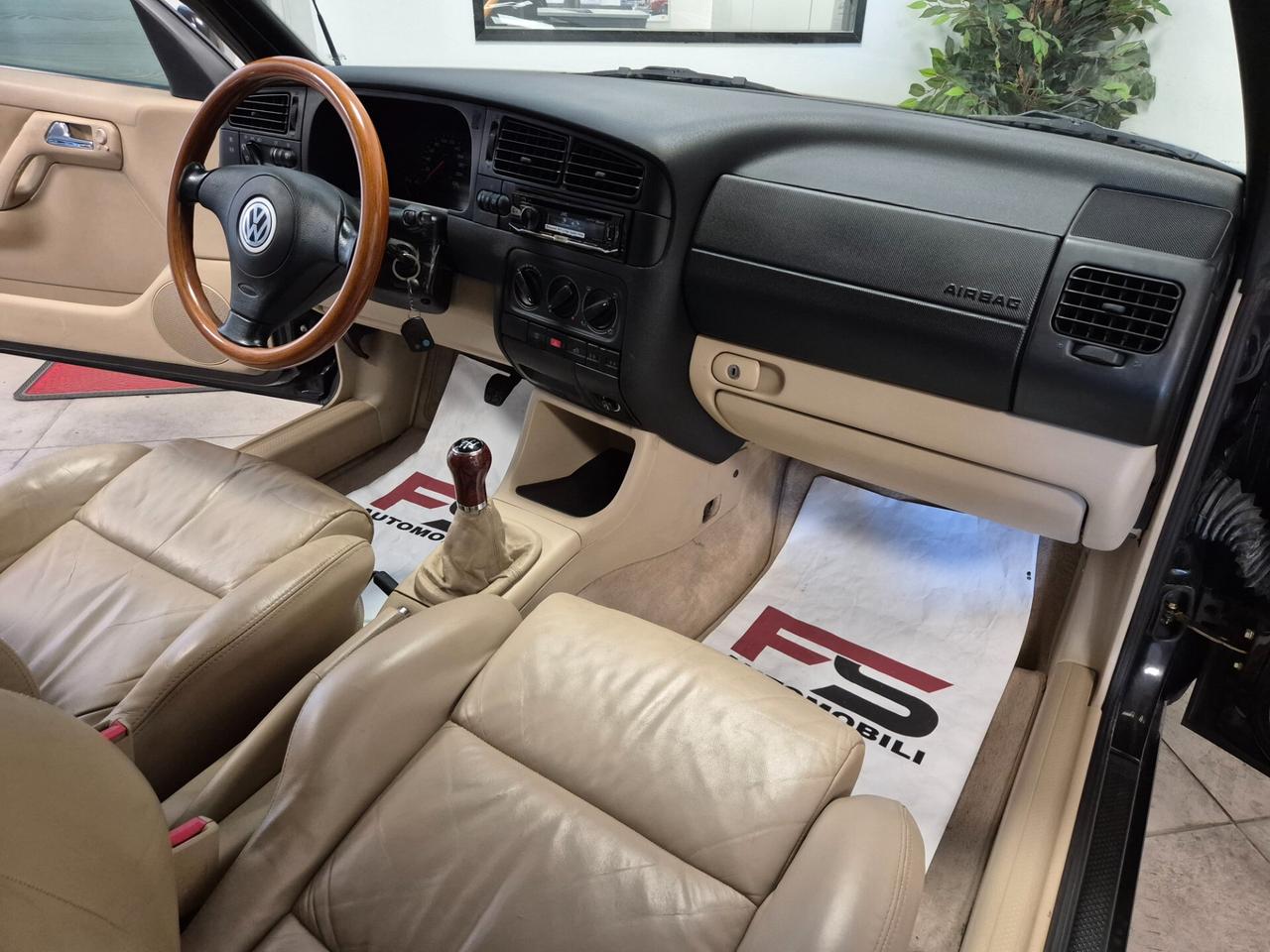 Volkswagen Golf Cabriolet 1.6 cat Karmann