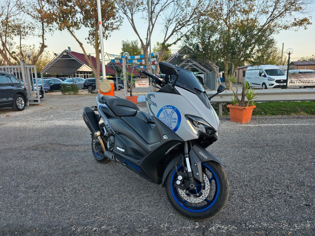Yamaha T Max 560