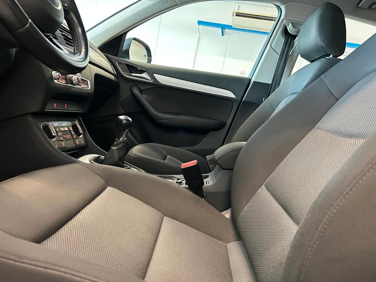 Audi Q3 BUSINESS 2.0 TDI 120 CV 6mt