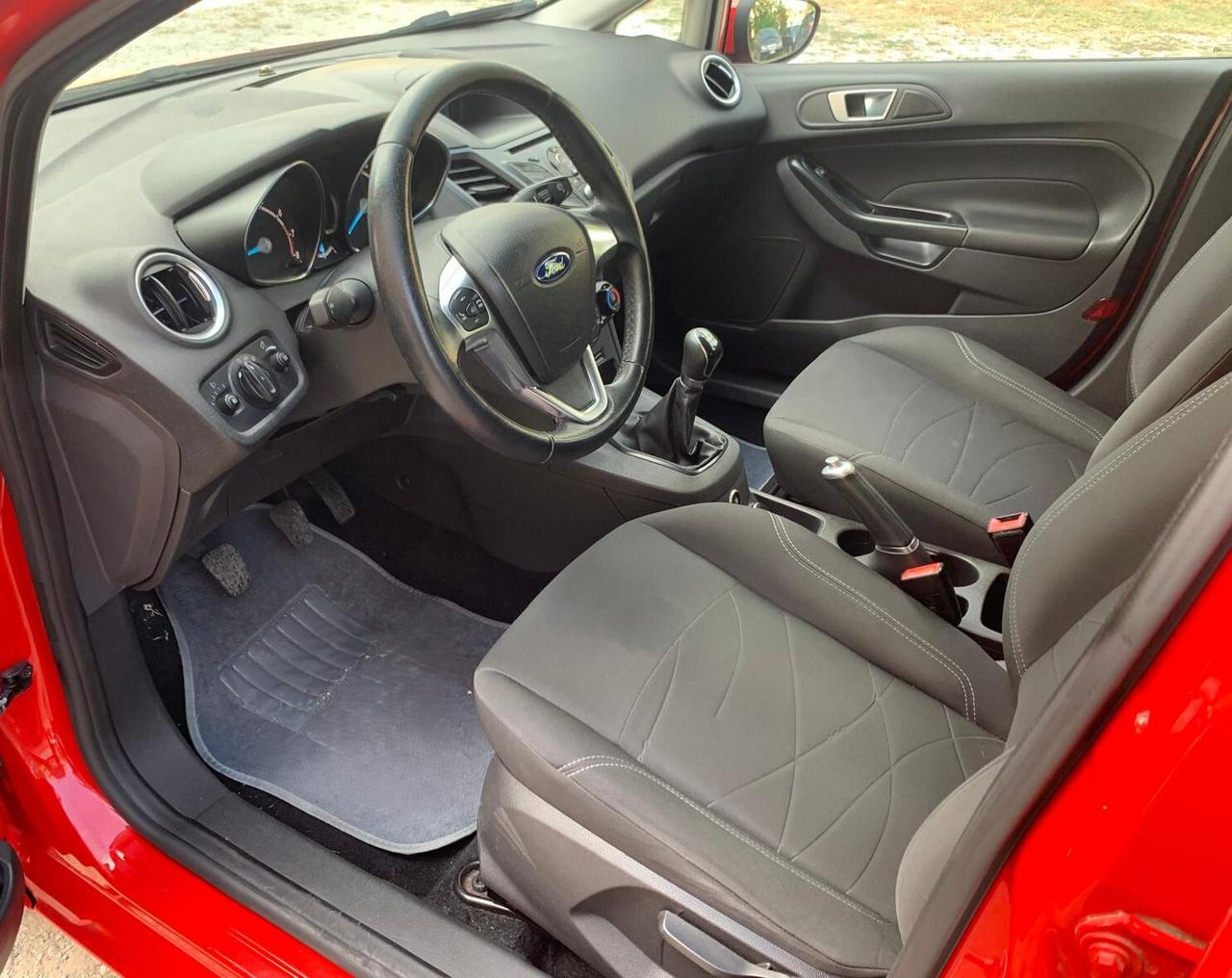 Ford Fiesta 1.4 5 porte Bz.- GPL Black & White Edition