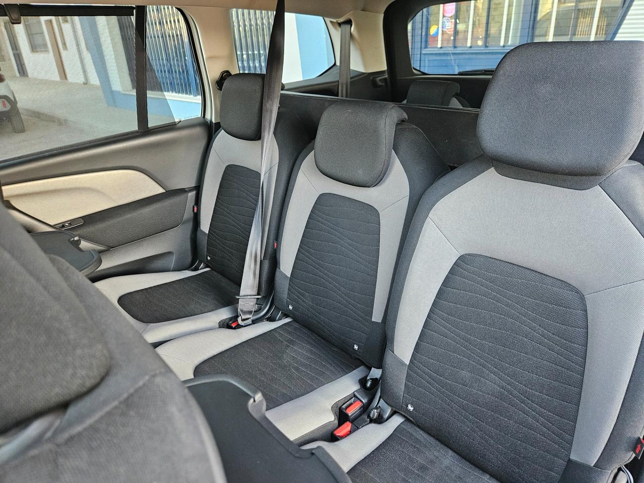 Citroen Grand C4 Picasso 1.6 e-HDi 115 ETG6 Exclusive