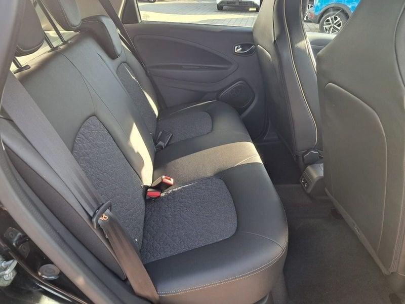 Renault ZOE Iconic R135