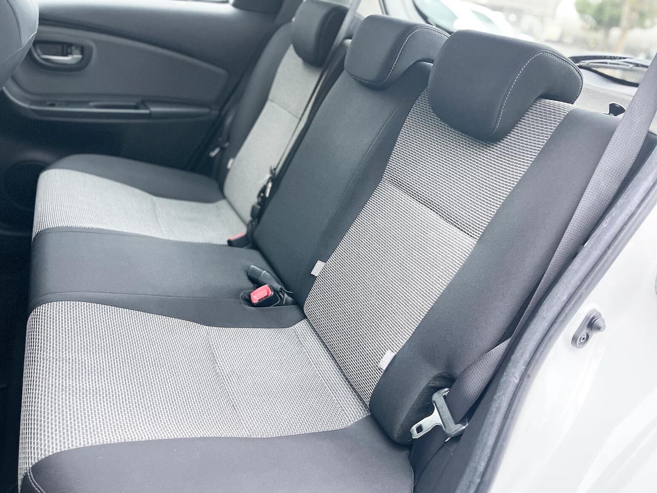 Toyota Yaris 1.5 Hybrid 75CV Automatica E6 Neo - 2015