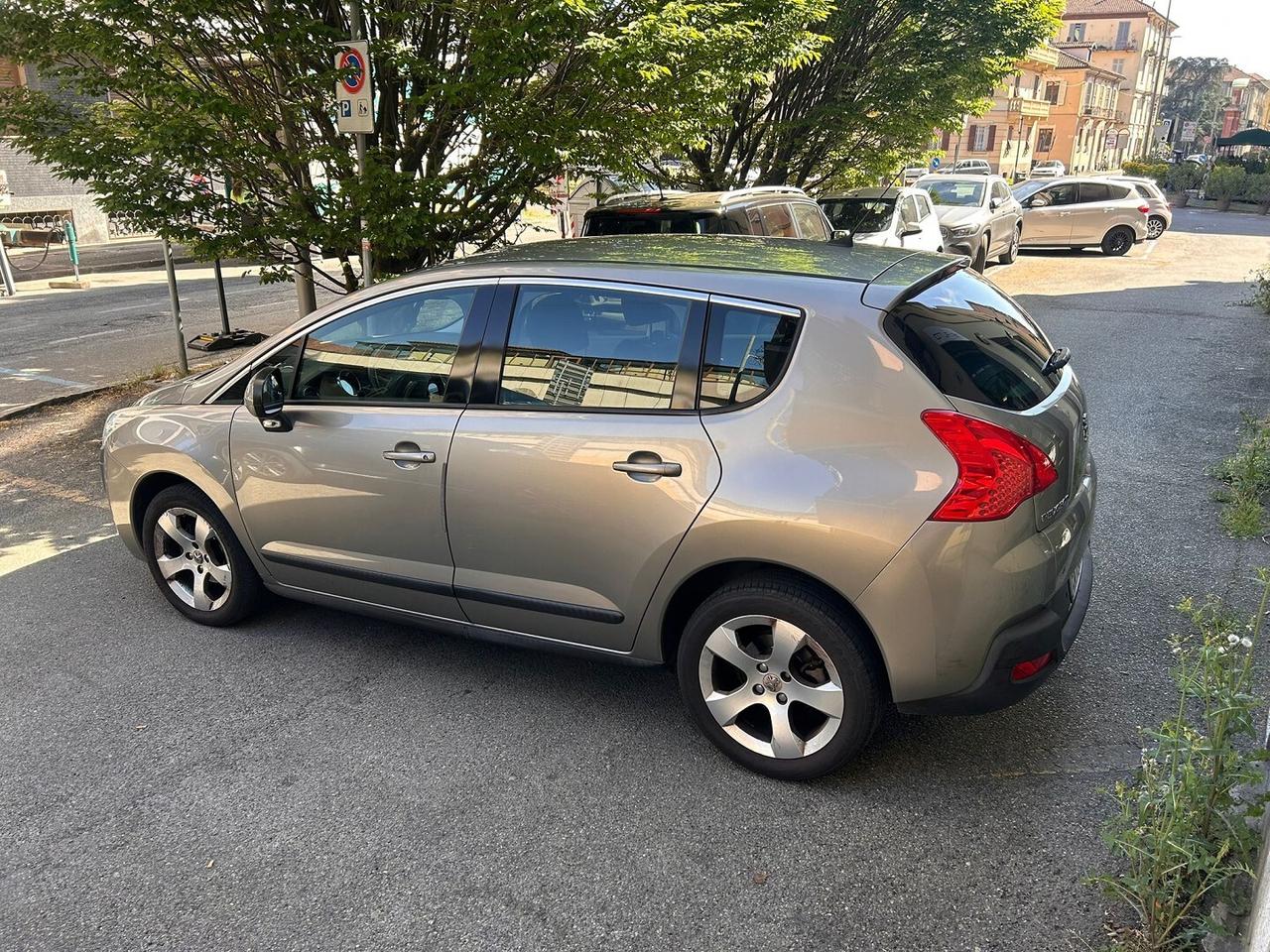 Peugeot 3008 123.000km tagliandati