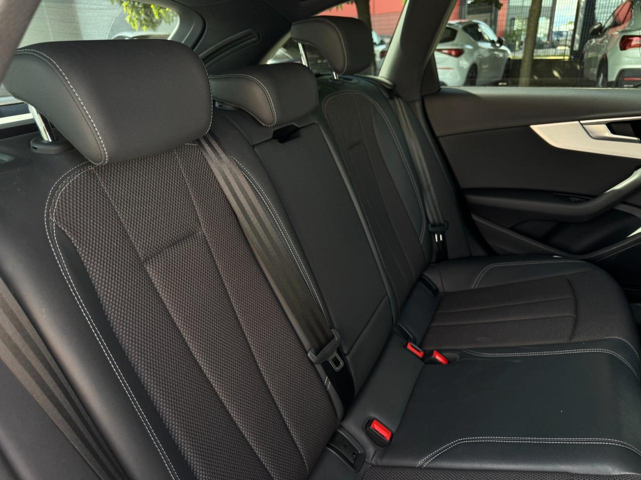 Audi A4 Avant 40 2.0 tdi mhev S line edition quattro 204cv s-tronic
