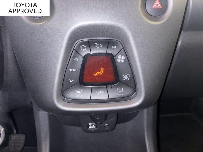 Toyota Aygo 5P 1.0 X-PLAY M-MT 72CV