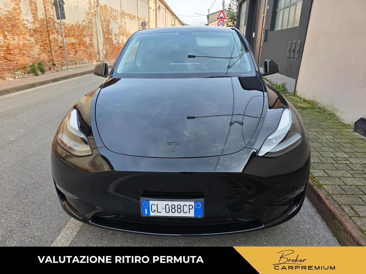 Tesla Model Y Performance Dual Motor awd