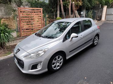 Peugeot 308 1.6 8V HDi 93CV 5p. 2012