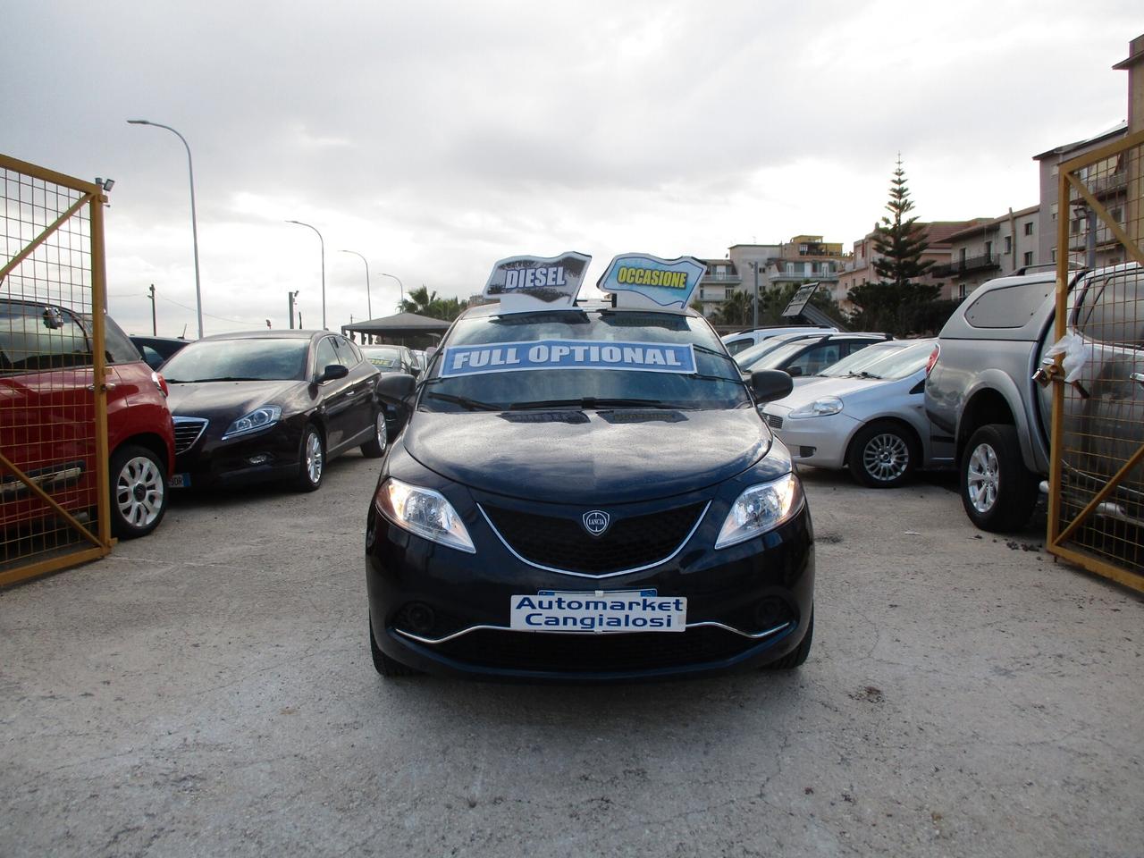 Lancia Ypsilon 1.3 MJT 95 CV PARI AL NUOVO