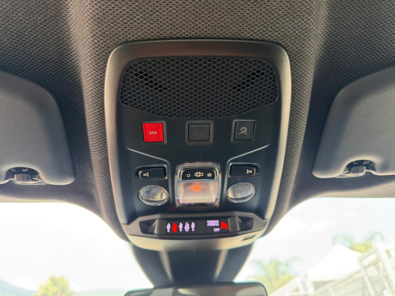JEEP AVENGER 04/2026 1.2 BENZINA 600 KM !! AIRB OK !!
