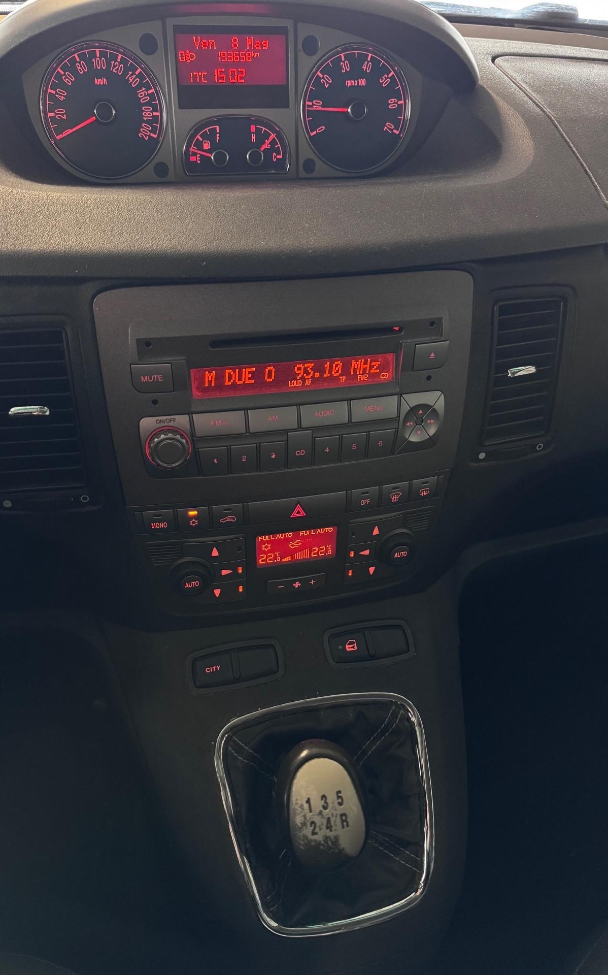 Lancia MUSA 1.4 Platino Ecochic GPL