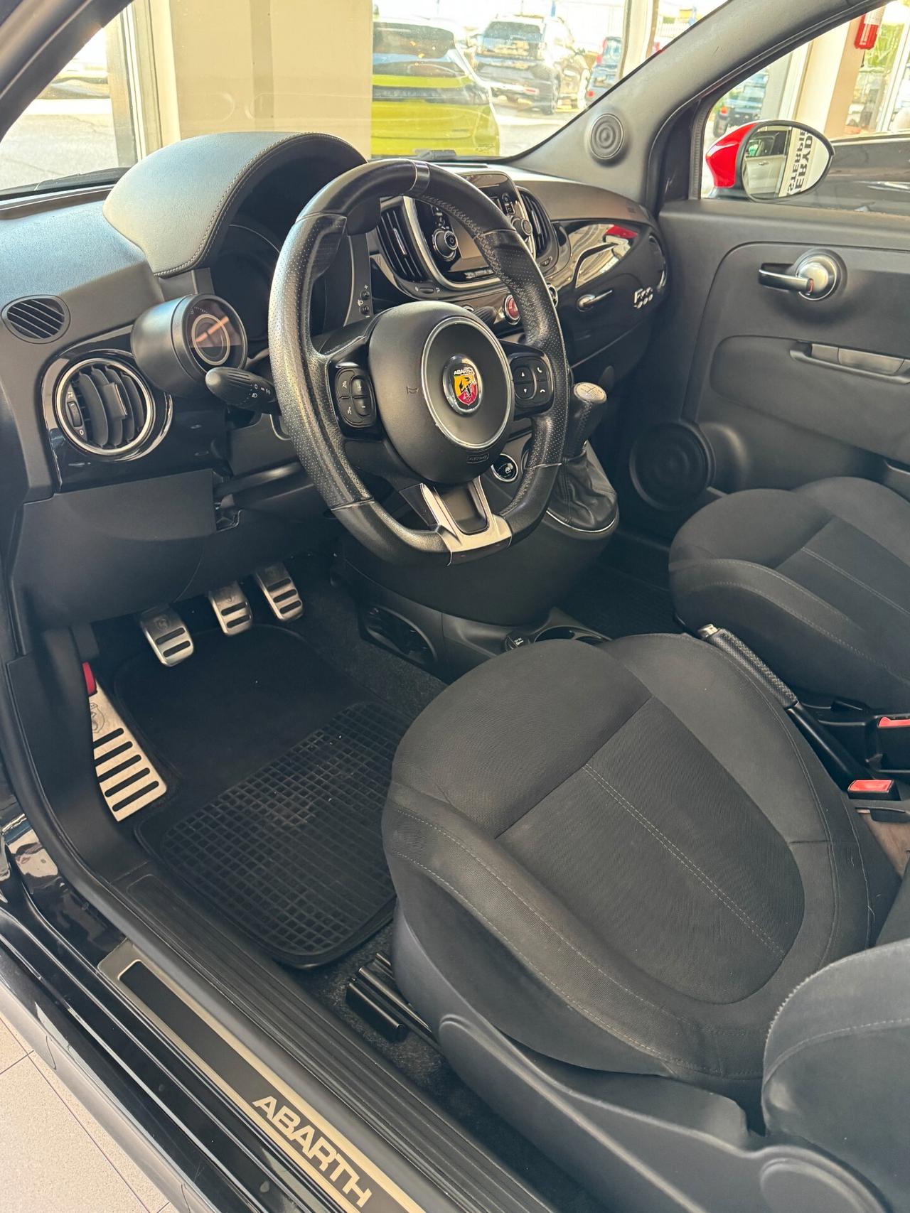 ABARTH 595 1.4 Turbo T-Jet 165 CV Turismo