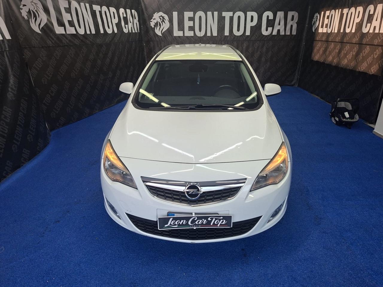 Opel Astra 1.7 CDTI 110CV Sports Tourer Cosmo