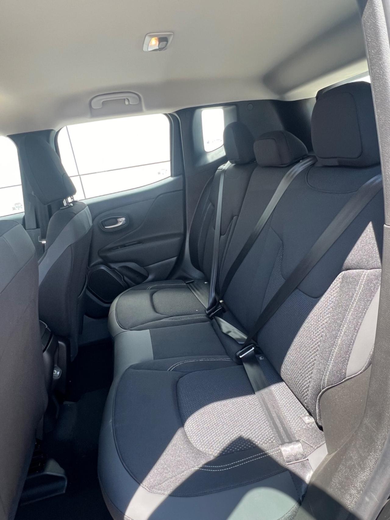 Jeep Renegade 1.5 Altitude - AUTOCARRO N1