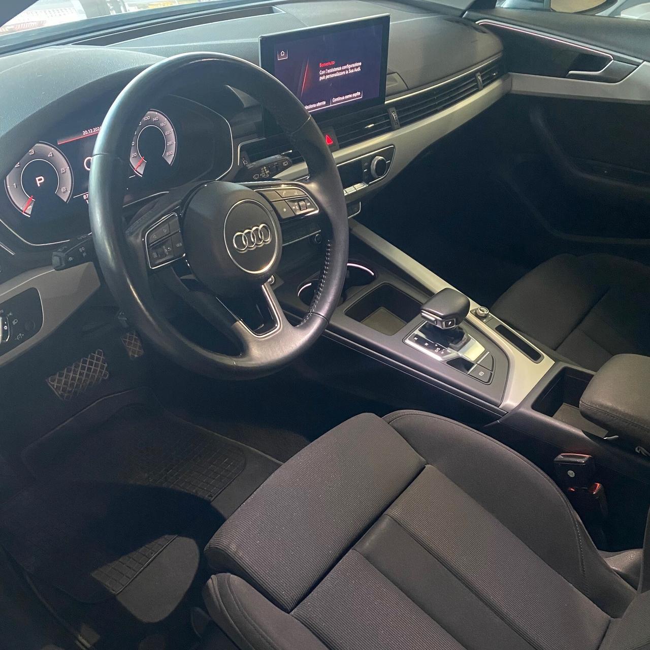 Audi A4 35 TDI/163 CV S tronic S line edition