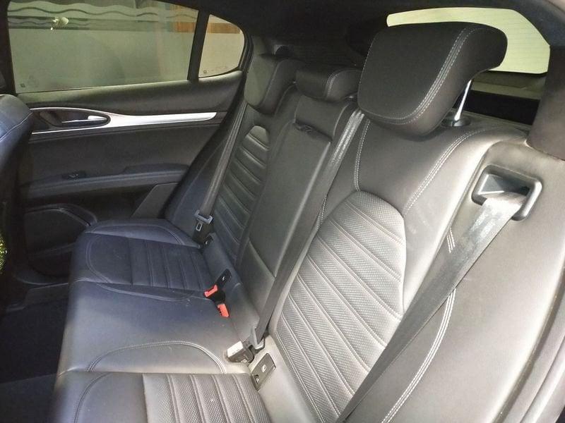 Alfa Romeo Stelvio Stelvio 2.2 Turbodiesel 210 CV AT8 Q4 Veloce