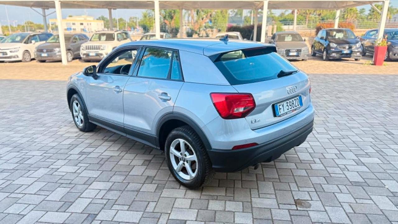 Audi Q2 30 TDI S tronic Business
