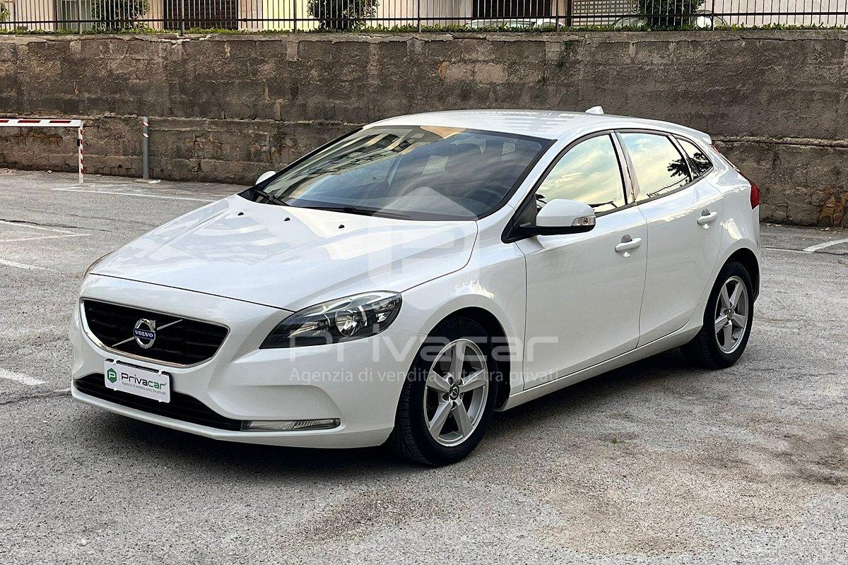 VOLVO V40 D2 1.6 Business Edition