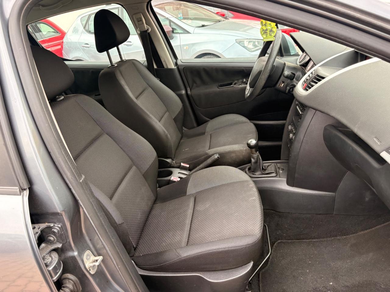 Peugeot 207 1.4 8V 75CV 3p. X Line ECO GPL