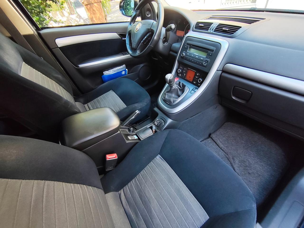 Fiat Croma 1.9 Multijet Emotion Leggi