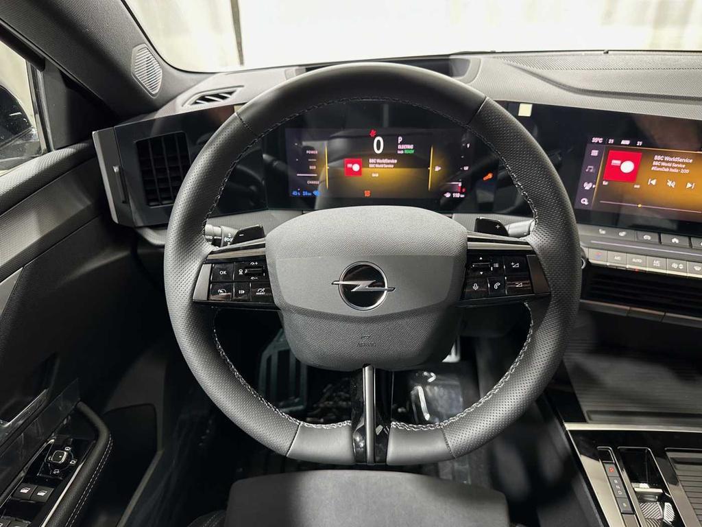 Opel Astra 1.6 hybrid GSe s&s 225cv at8