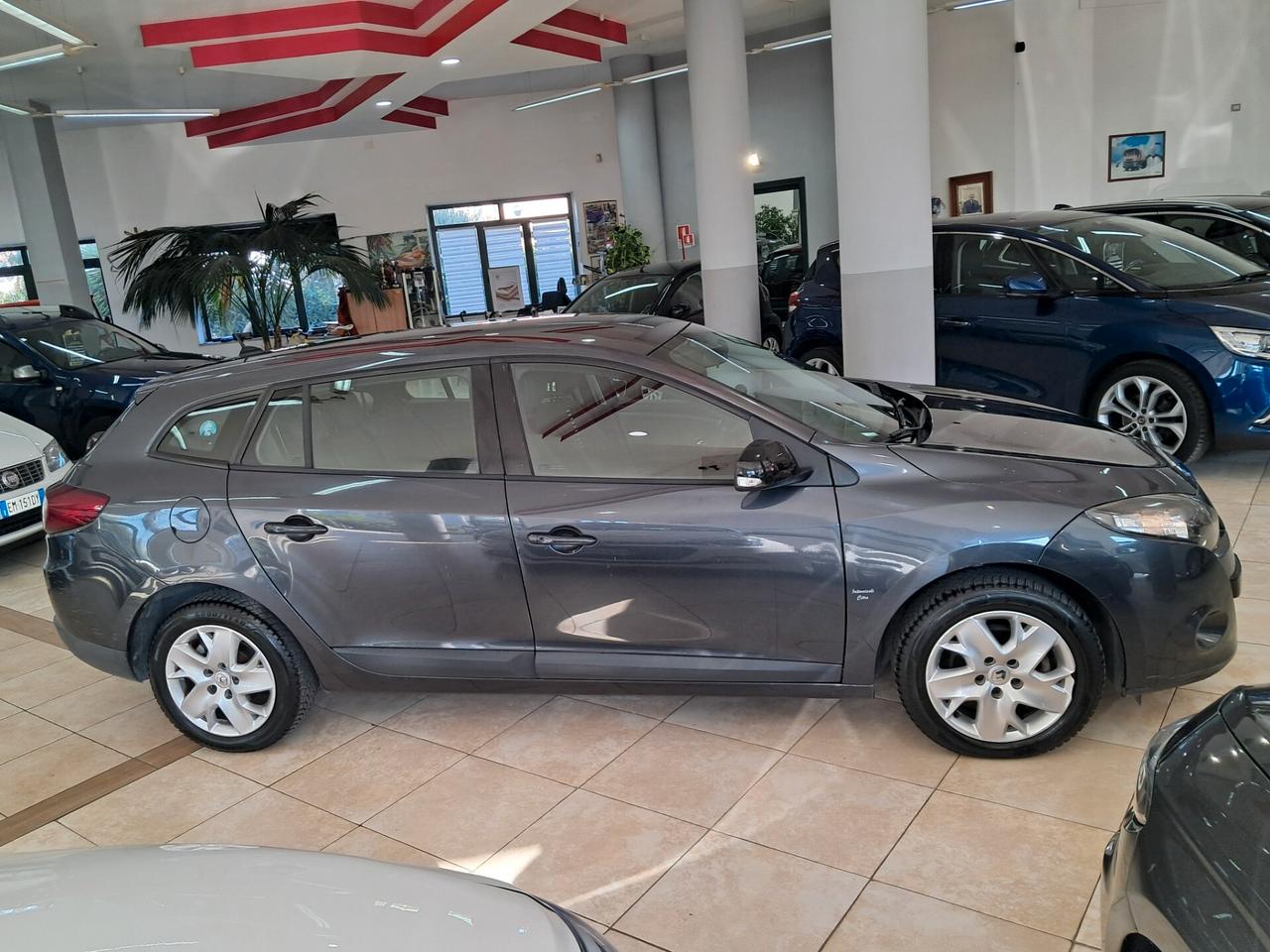 Renault Megane Mégane 1.5 dCi 110CV SporTour Attractive