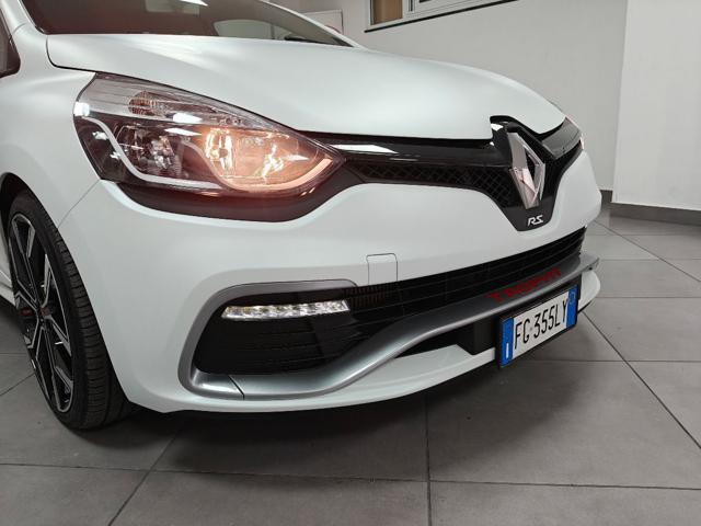 RENAULT Clio TCe 220CV EDC 5 porte Energy R.S. Trophy