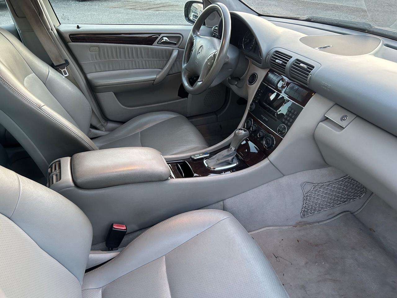 Mercedes-benz C 220 CDI cat Elegance