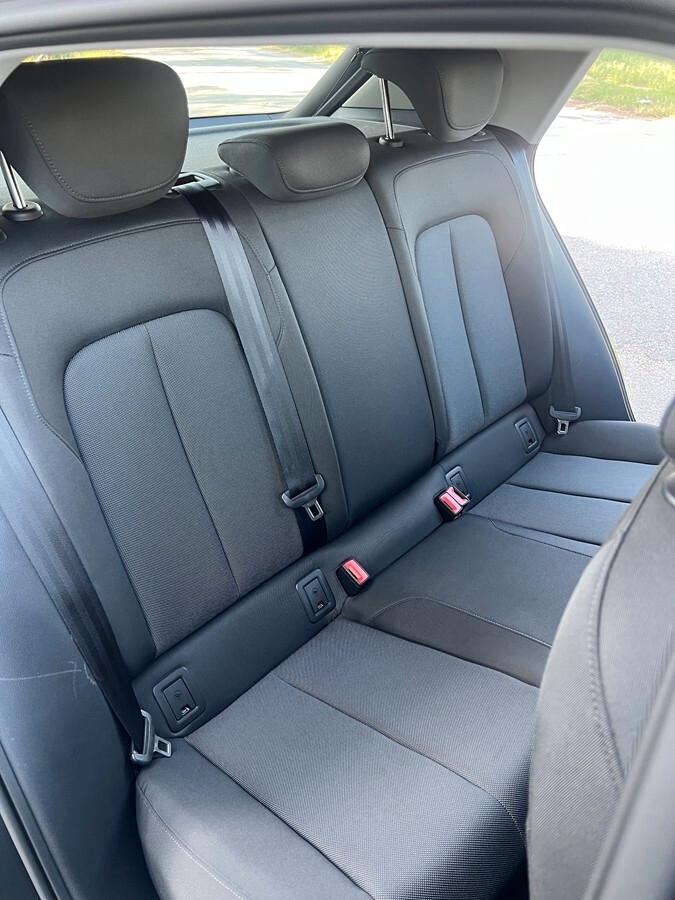 Audi Q2 30 TDI S tronic Business