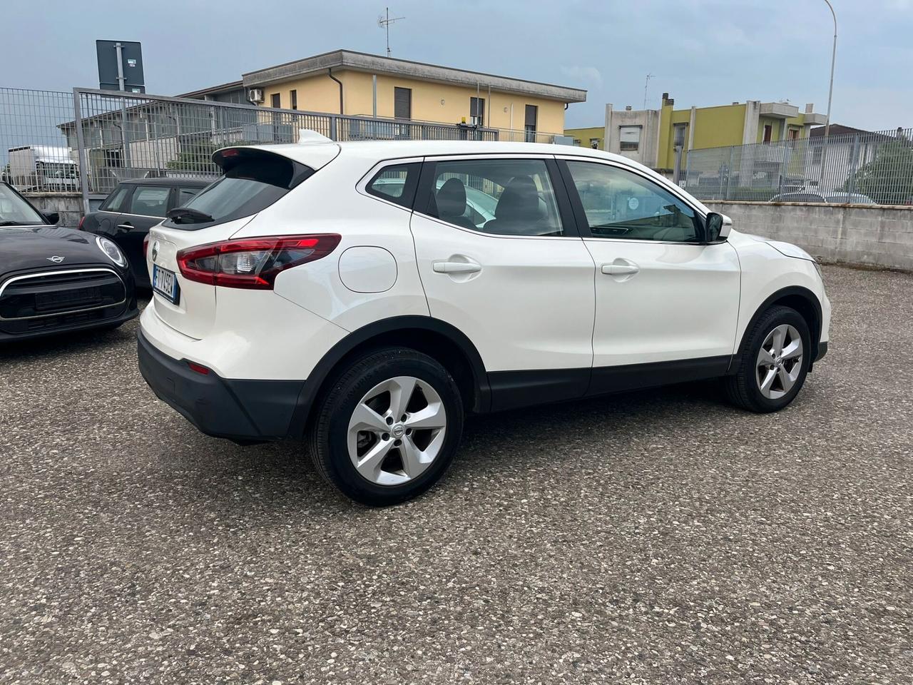Nissan Qashqai 1.5 dCi Business