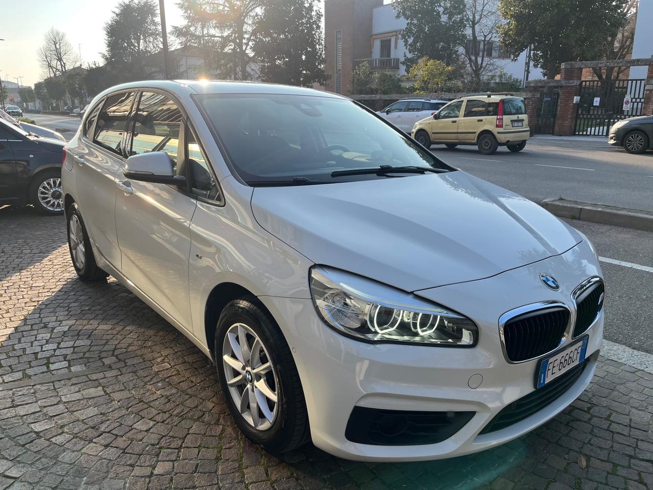 Bmw 216 216d Active Tourer Sport