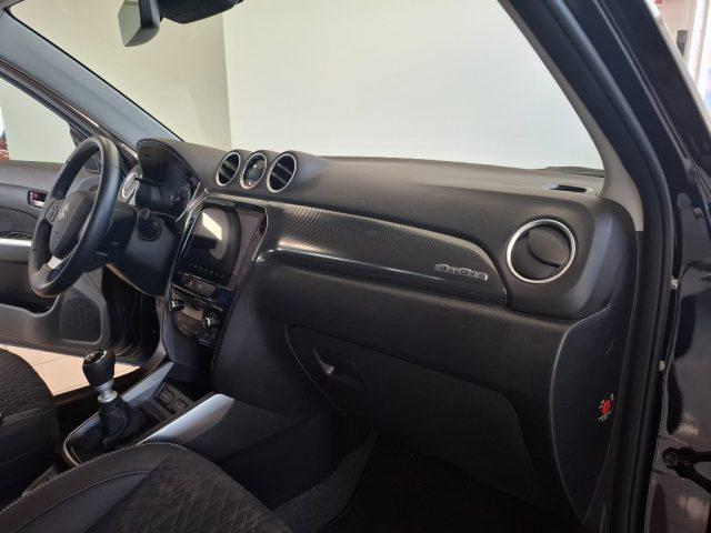 SUZUKI Vitara 1.4 Hybrid 4X4 AllGrip Top Bicolor aziendale