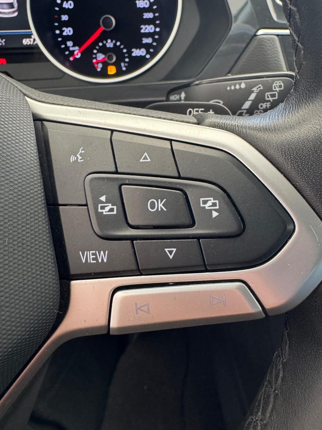 Volkswagen Tiguan 2.0 TDI 150 CV SCR DSG Elegance