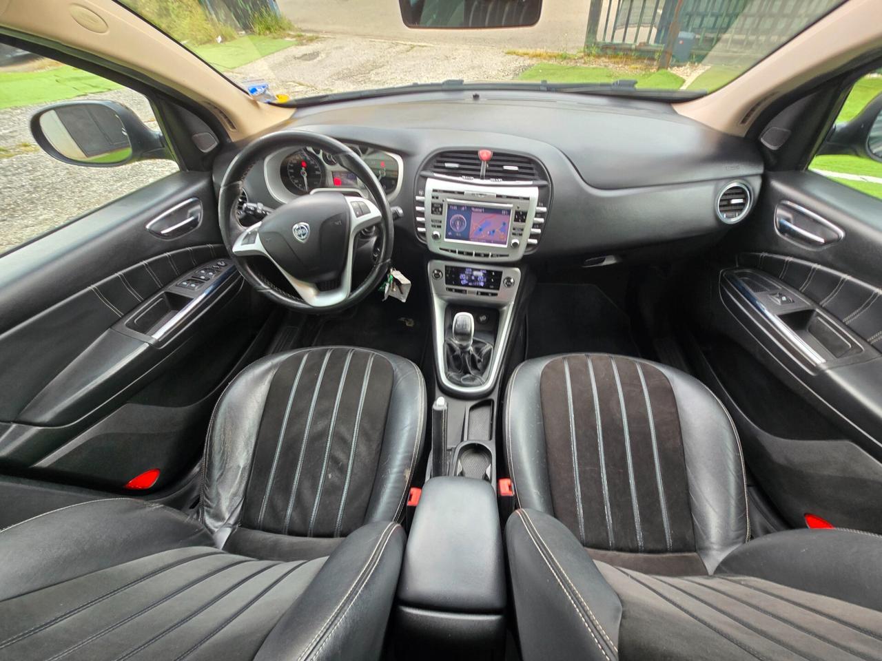 Lancia Delta 1.6 MJT 120cv -2011