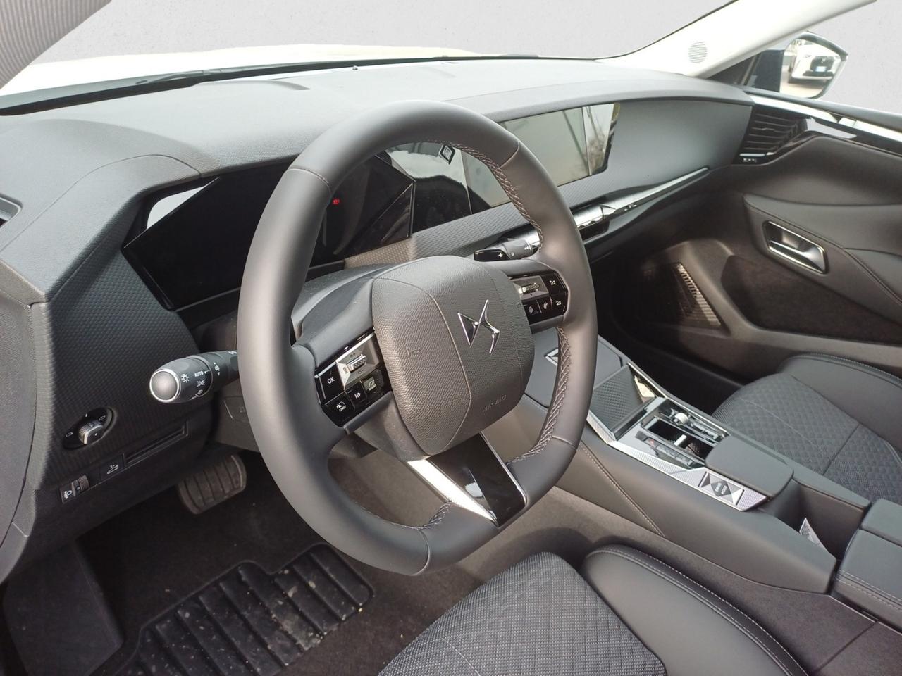DS DS 4 PALLAS HYBRID 145