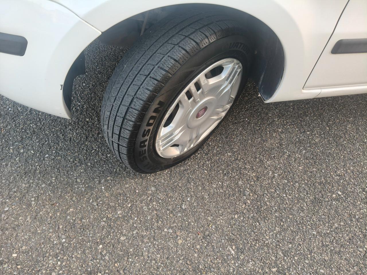 Panda 1.4 Natural Power 2012 NEOPATENTATI