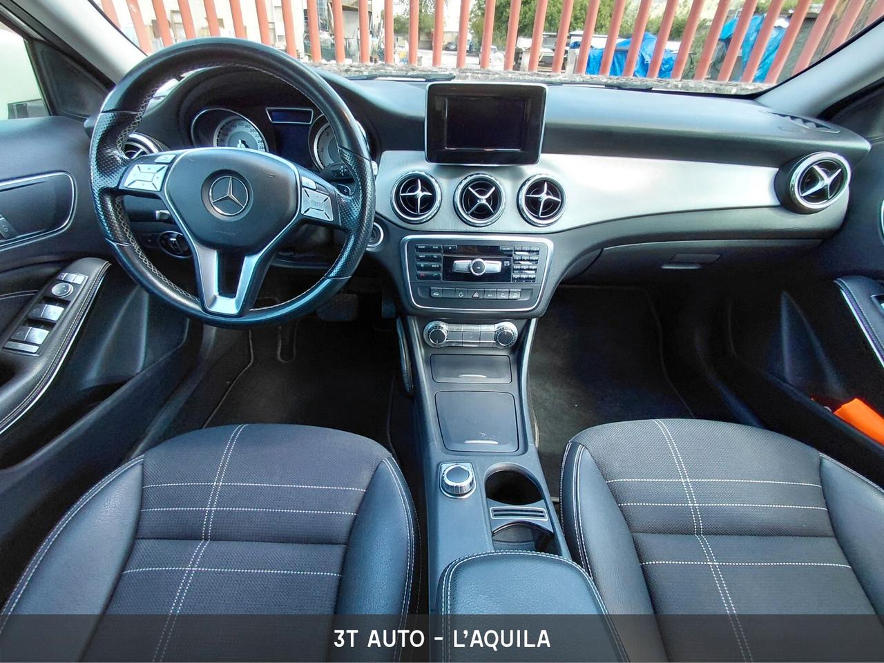 Mercedes-benz GLA 220 CDI Automatic 4Matic Premium