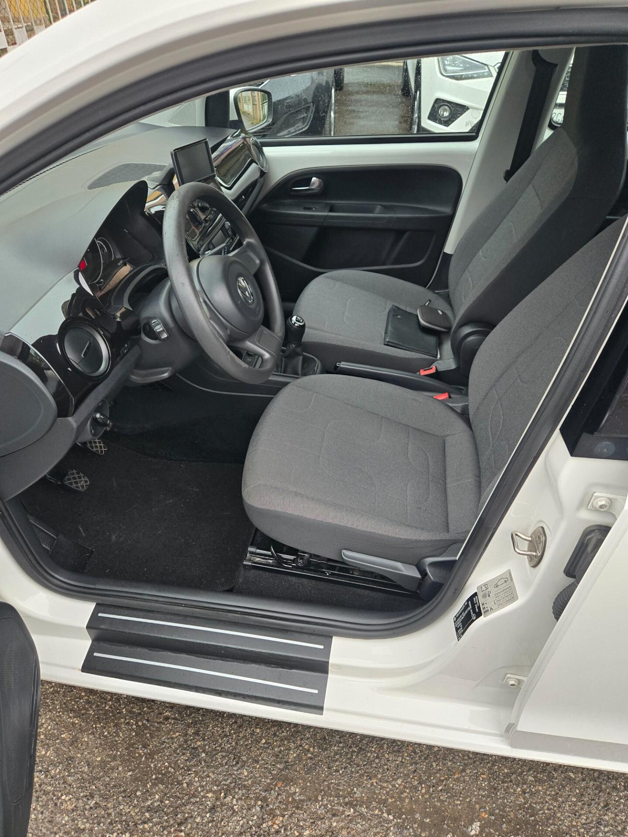 Volkswagen up! 1.0 5p. eco high BlueMotion Technology