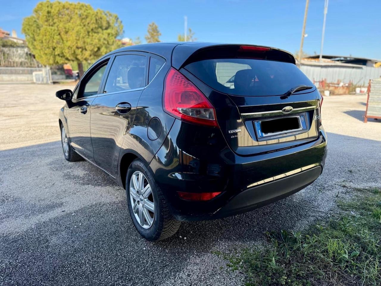 Ford Fiesta Diesel 1.4 TDCi Neopatentati UNIPRO