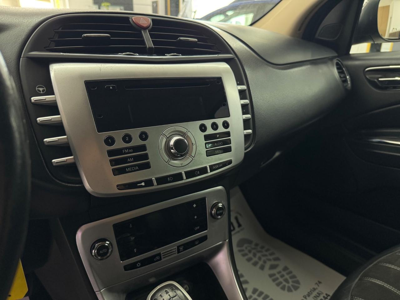 Lancia Delta 1.6 MJT Gold Full Opt