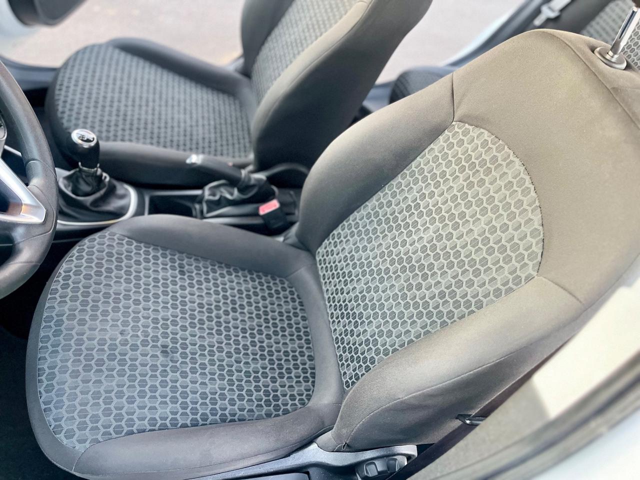 Opel Corsa 1.4 90CV GPL Tech 5 porte 120 Anniversary