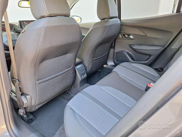 Peugeot 2008 1.2 110cv. Modello Allur, Km 38.200