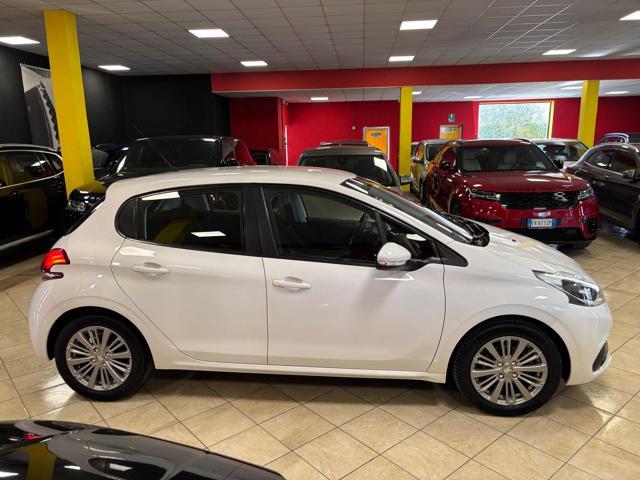 PEUGEOT 208 1° serie PureTech 82 5 porte ** km certif. **