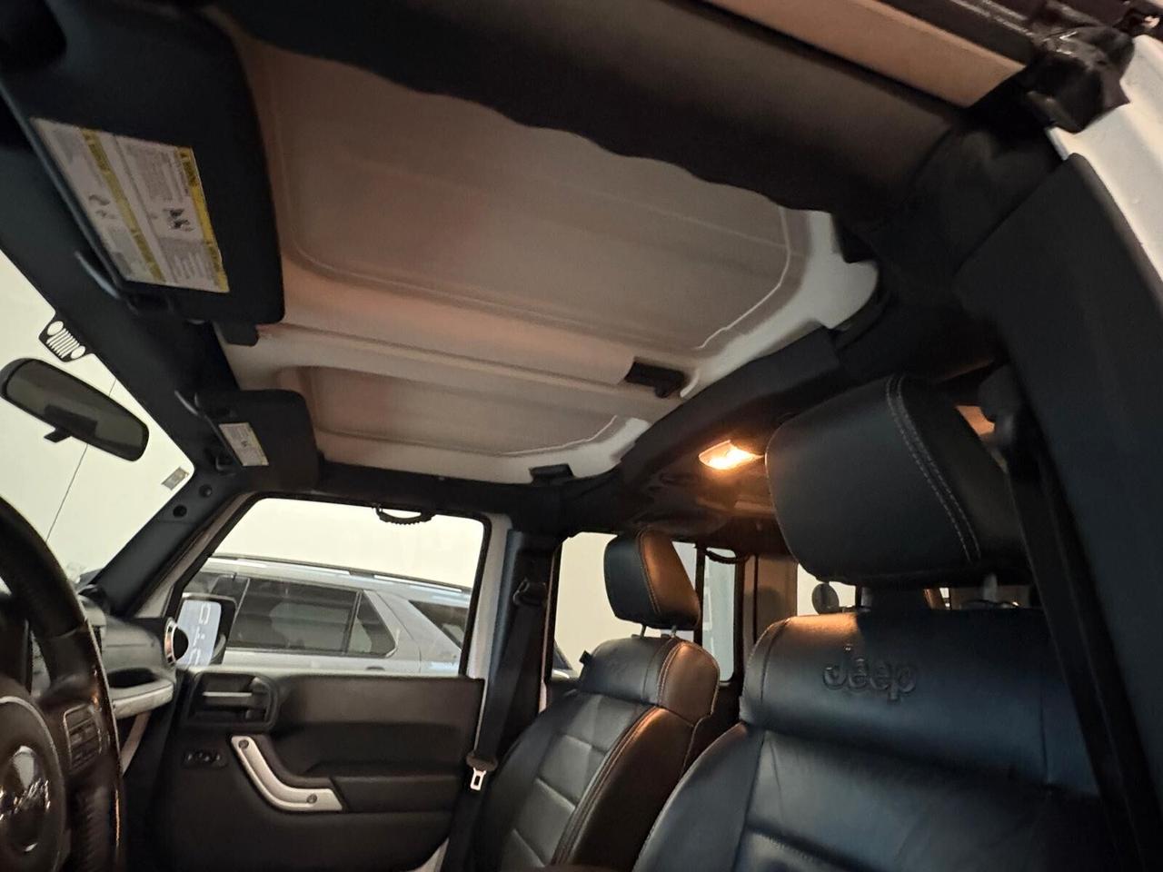 JEEP WRANGLER- UNLIMITED 4X4 CAMBIO AUT. Diesel 2.8 CV 200 EURO 5A Km 193.968 Garanzia 12 mesi