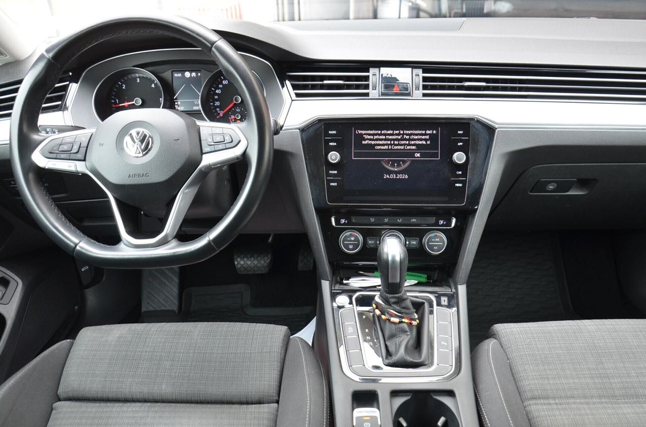 Volkswagen Passat 1.6 TDI SCR DSG Business BMT