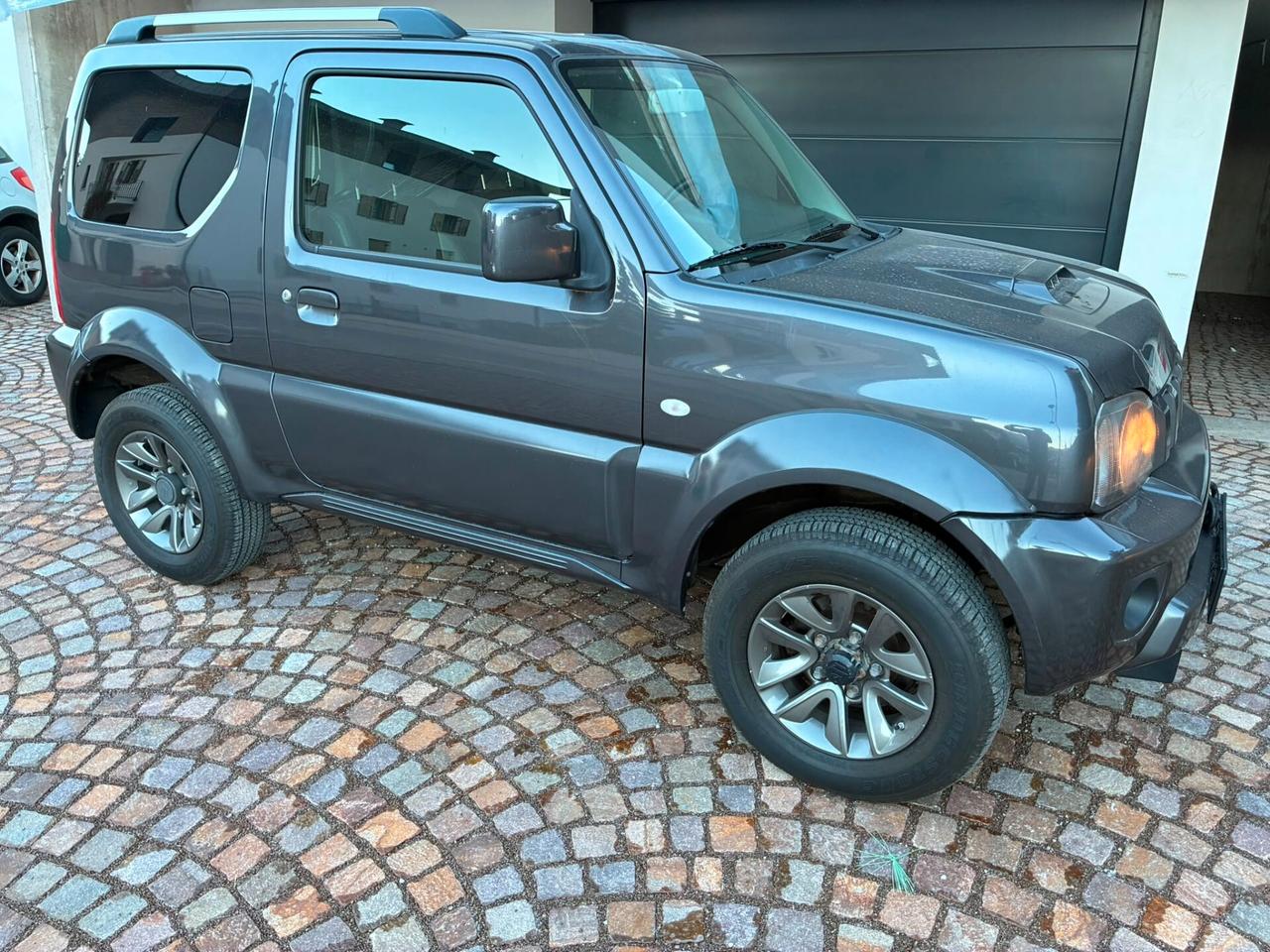 SUZUKI JIMNY 4WD 1.3i 85CV EVOLUTION PELLE GANCIO KM 29000